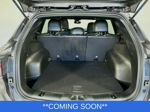 Used 2023 Jeep Compass Limited image 8
