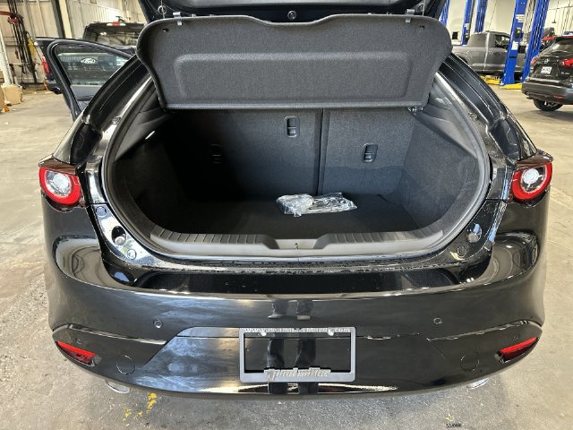 New 2026 MAZDA MAZDA3 Hatchback w/Premium Plus Pkg AWD/4WD image 25