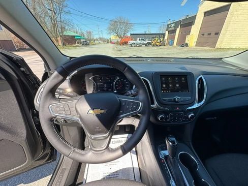 Used 2019 Chevrolet Equinox LT AWD/4WD image 13