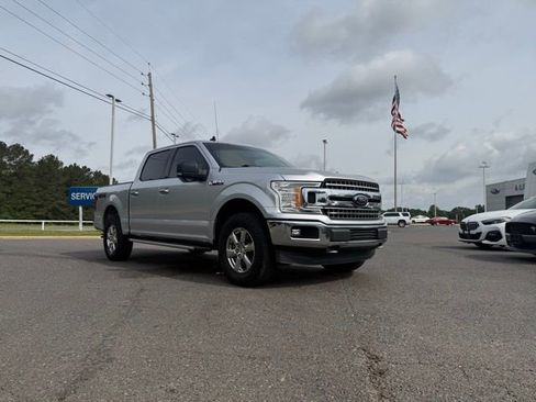 Certified 2019 Ford F150 XLT w/ Equipment Group 302A Luxury image 9
