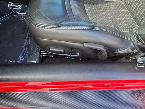 Used 2000 Chevrolet Corvette Convertible w/ Memory Pkg image 42