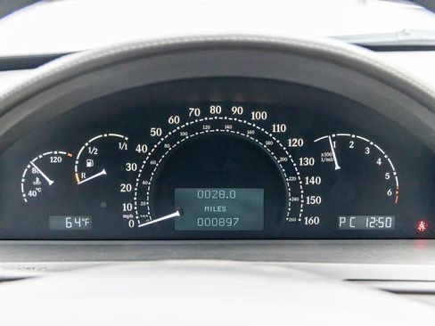 Used 2009 Maybach 62 S RWD image 80