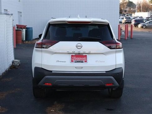 Certified 2023 Nissan Rogue SV image 6