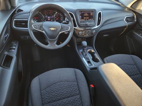 Used 2022 Chevrolet Equinox LT image 29