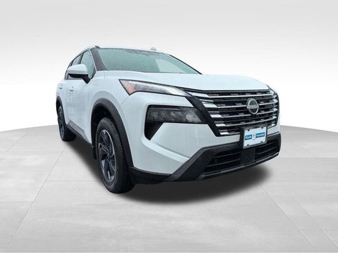 Used 2026 Nissan Rogue SV w/ Cold Weather Package image 1