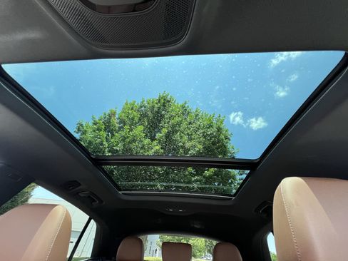 Certified 2024 Audi Q8 Premium AWD/4WD image 28