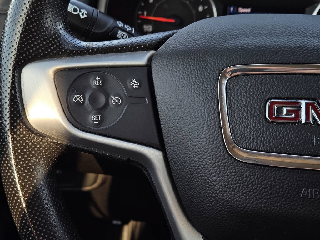 Used 2022 GMC Terrain SLE FWD image 28
