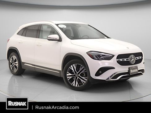 Certified 2026 Mercedes-Benz GLA 250 image 1
