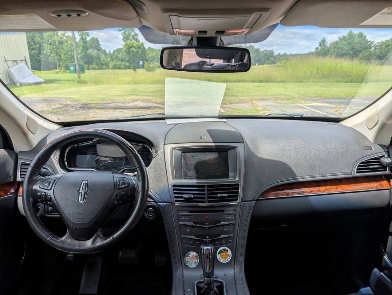 Used 2019 Lincoln MKT AWD image 31
