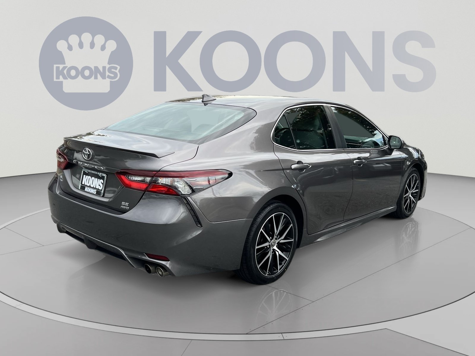 Used 2021 Toyota Camry SE AWD/4WD image 7