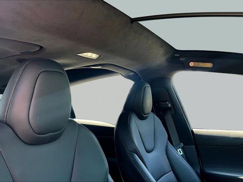 Used 2022 Tesla Model X AWD/4WD image 27