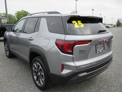 Used 2025 GMC Terrain Elevation w/ Elevation Premium Package AWD/4WD image 5