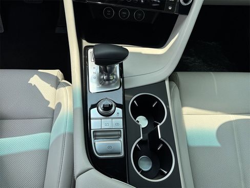 New 2025 Genesis G70 2.5T image 30