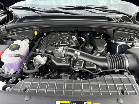 New 2025 Jeep Grand Cherokee L Altitude image 36