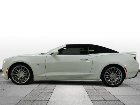 Used 2016 Chevrolet Camaro LT RWD image 5