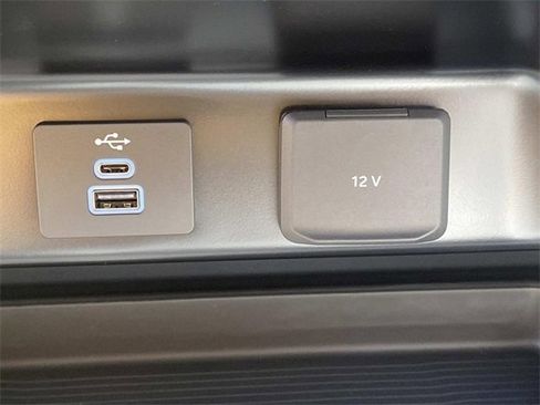 New 2026 Ford F550 4x4 Crew Cab image 23