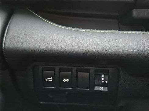 Used 2025 Subaru Ascent Onyx Edition AWD/4WD image 16