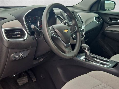 Certified 2024 Chevrolet Equinox LS w/ LS Convenience Package FWD image 10