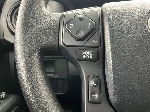 Used 2016 Toyota Tacoma SR5 image 14