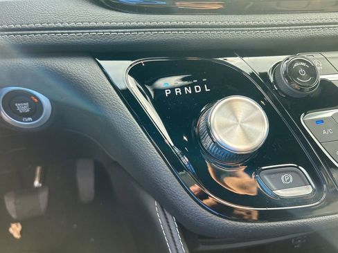 New 2026 Chrysler Pacifica Limited w/ S Appearance Package image 14