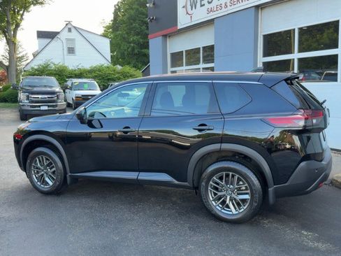 Used 2021 Nissan Rogue S AWD/4WD image 7