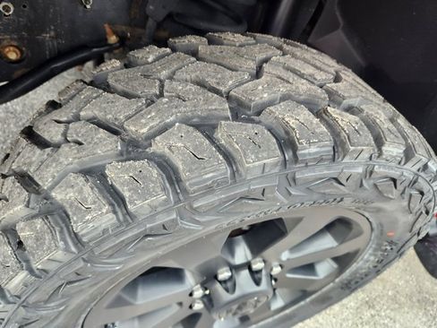 Used 2022 RAM 2500 Laramie w/ Night Edition image 31