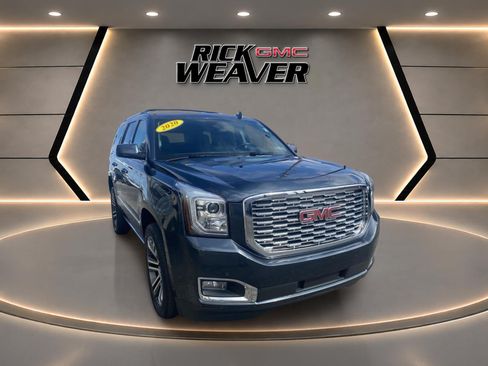 Used 2020 GMC Yukon Denali w/ Denali Premium Package AWD/4WD image 12
