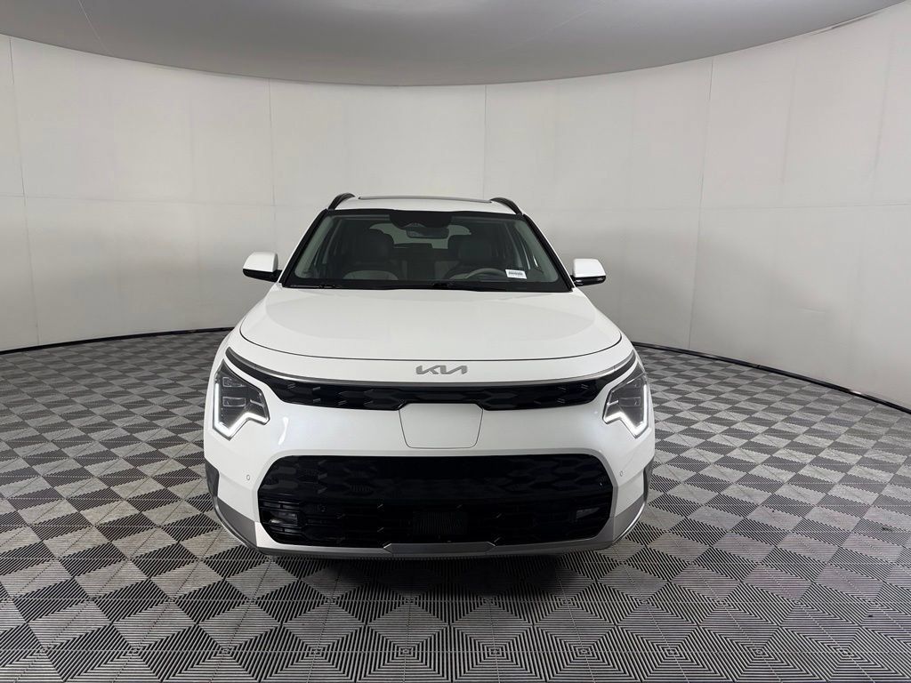 Used 2023 Kia Niro Wave FWD image 3