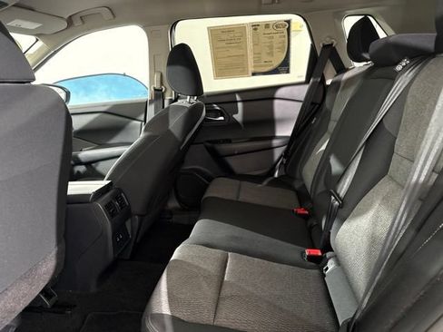 Used 2024 Nissan Rogue SV FWD image 14
