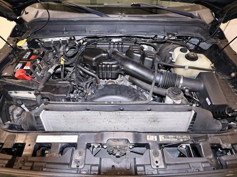 Used 2016 Ford F250 King Ranch w/ King Ranch w/Chrome Package image 48