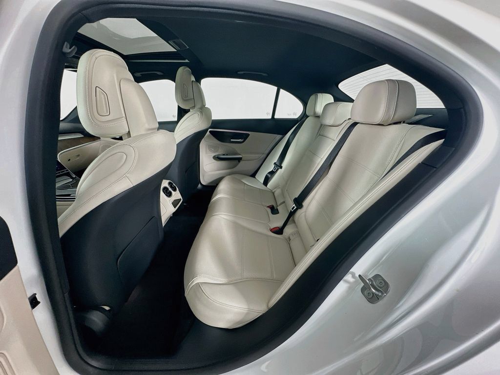 Certified 2025 Mercedes-Benz C 300 Sedan image 23