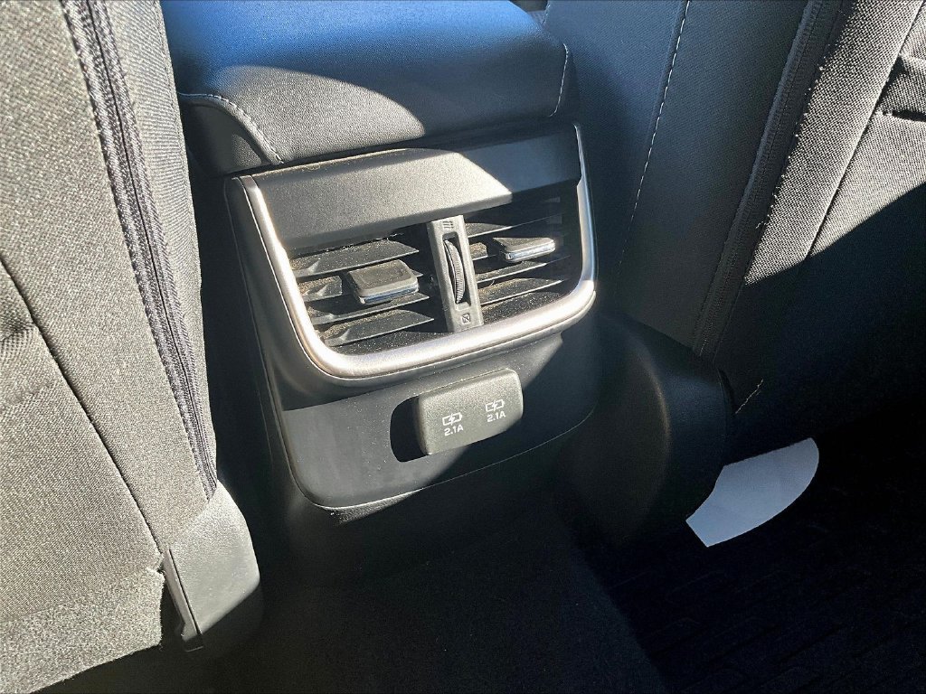 Used 2022 Subaru Outback Premium AWD/4WD image 12