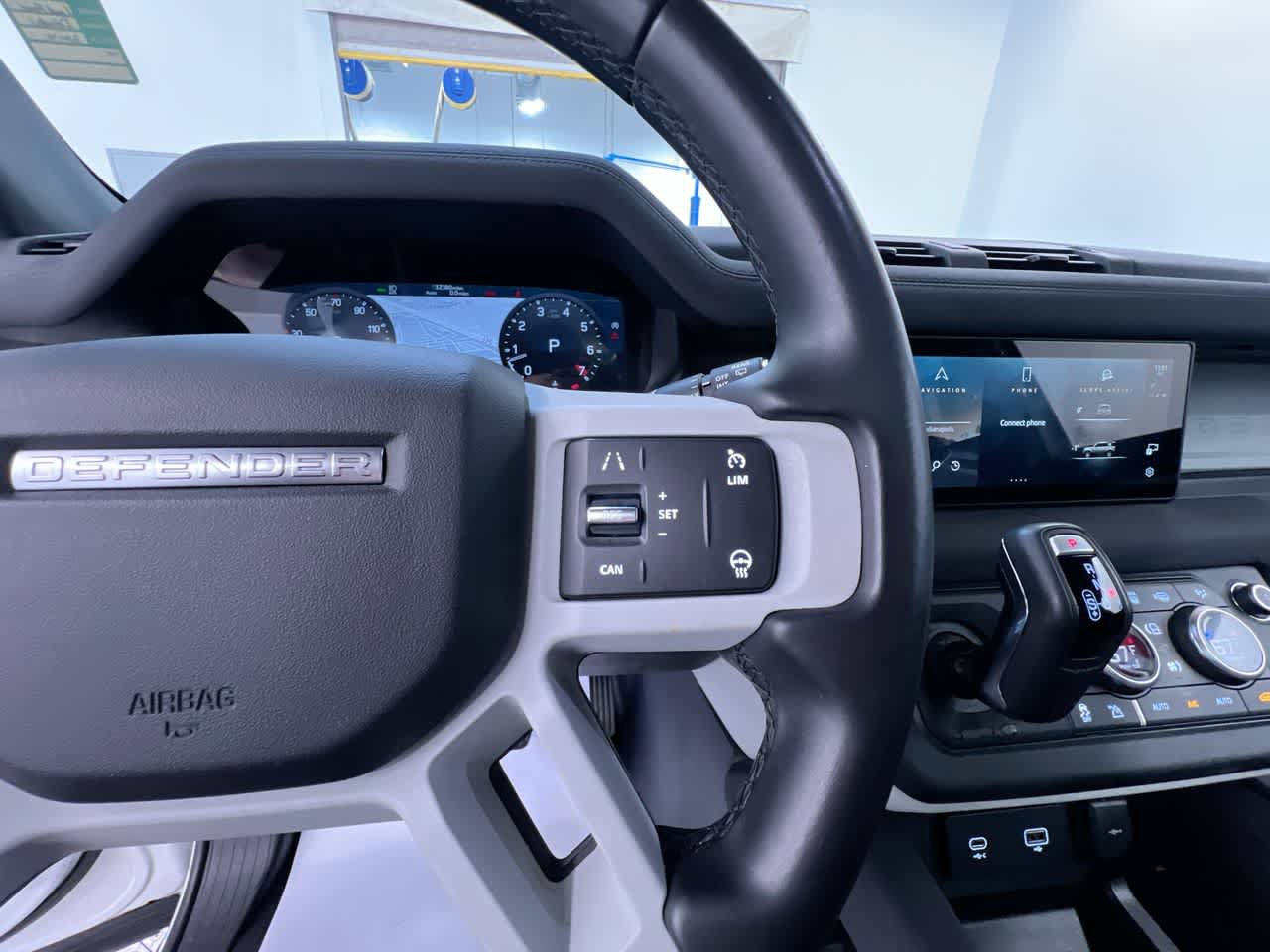 Used 2023 Land Rover Defender 110 S AWD/4WD image 21