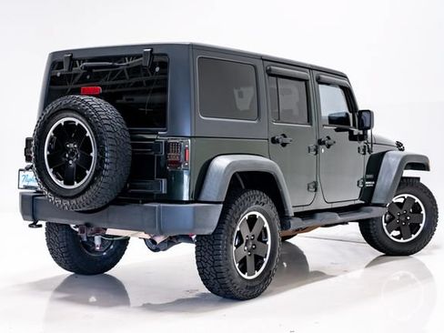 Used 2011 Jeep Wrangler Unlimited Sport AWD/4WD image 29
