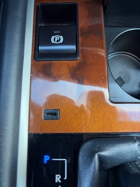 Used 2017 Lexus LX 570 4WD w/ Luxury Package image 38
