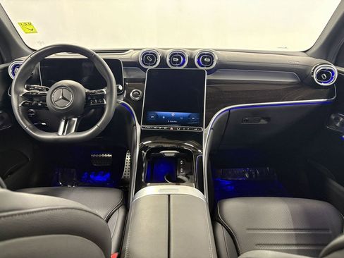 Used 2025 Mercedes-Benz GLC 350e GLC 350e w/ AMG Line image 27