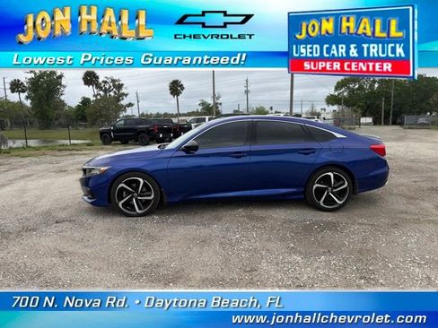 Used 2021 Honda Accord Sport image 4