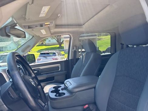 Used 2018 RAM 2500 Big Horn AWD/4WD image 18