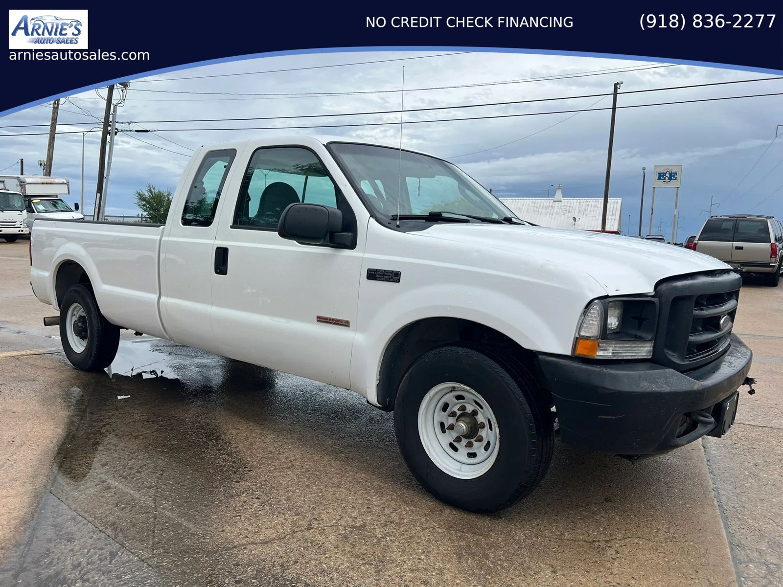 Used 2004 Ford F250 XL RWD image 2