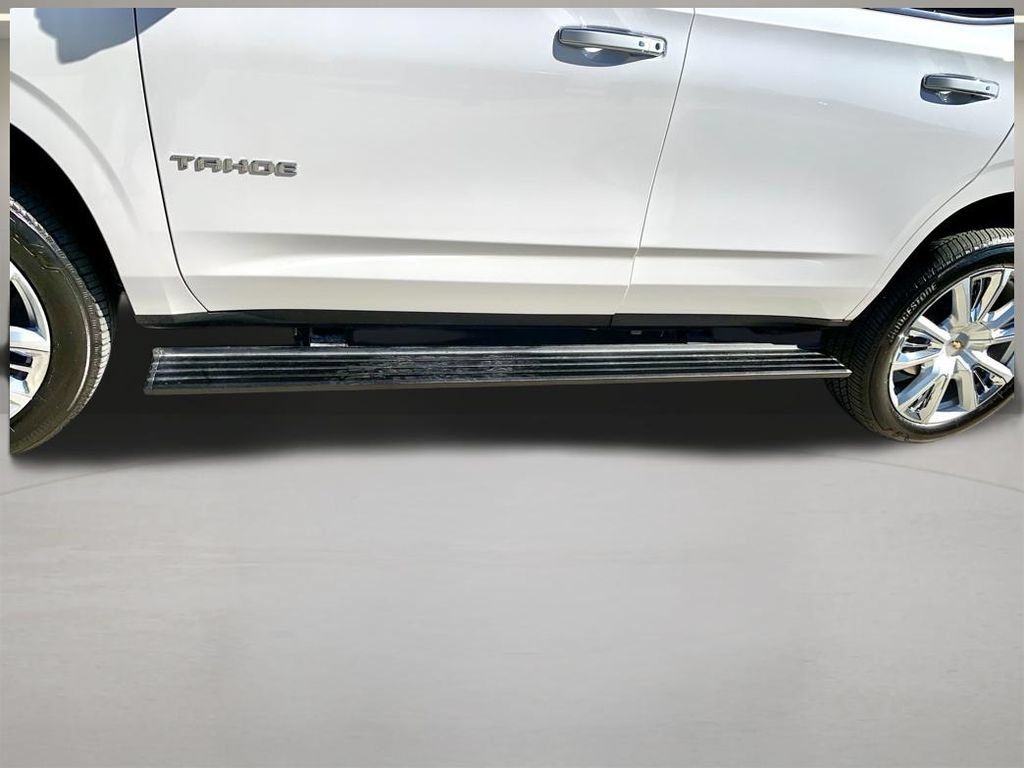 Used 2023 Chevrolet Tahoe High Country RWD image 10
