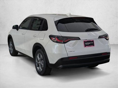 New 2026 Honda HR-V LX image 9