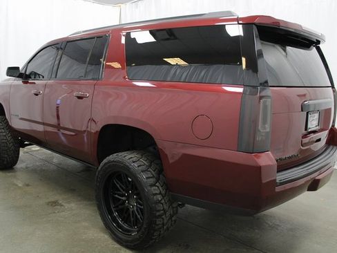 Used 2020 GMC Yukon XL Denali image 7