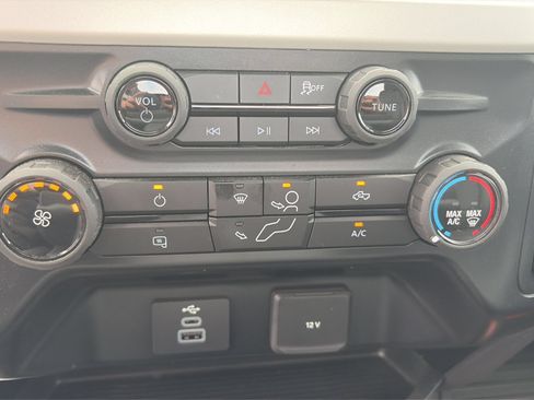 Certified 2025 Ford F350 XL w/ XL Off-Road Package AWD/4WD image 23
