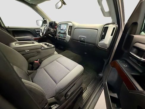 Used 2017 GMC Sierra 1500 SLE w/ SLE Value Package image 24