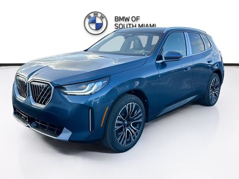 New 2026 BMW X3 xDrive30i w/ Premium Package AWD/4WD image 2