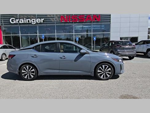 Used 2024 Nissan Sentra SV w/ SV Premium Package FWD image 37