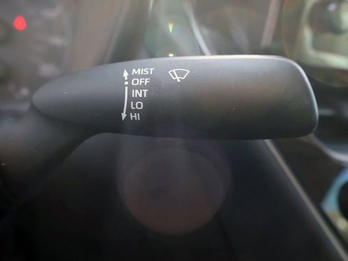 Used 2023 Toyota Corolla LE image 36