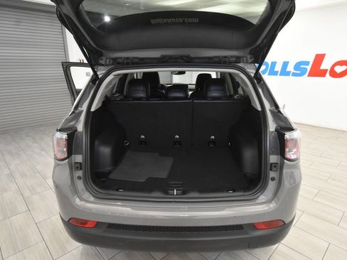Used 2022 Jeep Compass Limited AWD/4WD image 38