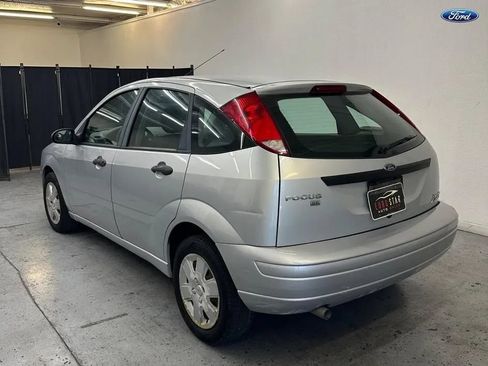Used 2007 Ford Focus S FWD image 5