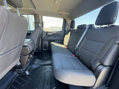 Used 2022 Chevrolet Silverado 1500 LT image 29